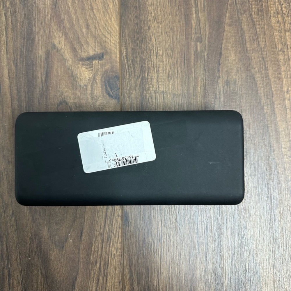 Givenchy Black Sunglasses Case - image 7